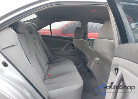 2007 Toyota Camry Le z USA, uszkodzony, nr VIN 4T1BE46K07U187488